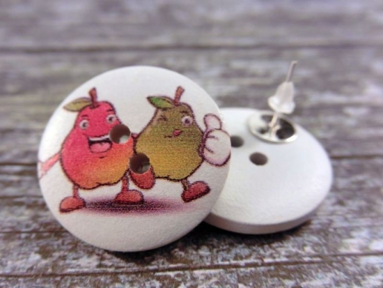 Preview: Birnen Männchen Knopf Ohrstecker Holz Pear